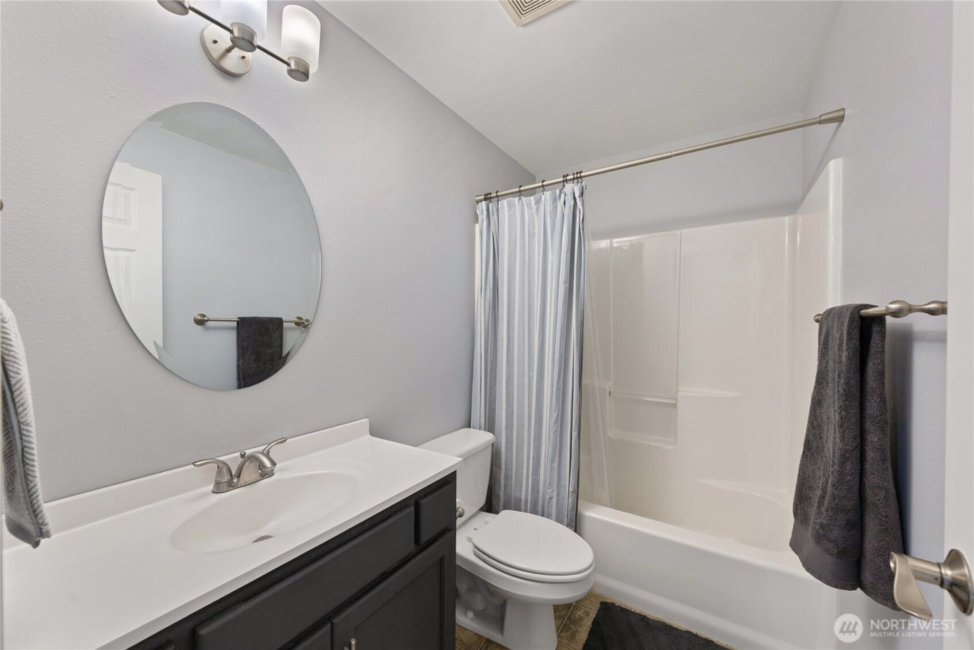 752 Tillamuk Drive , La Conner, WA 98257