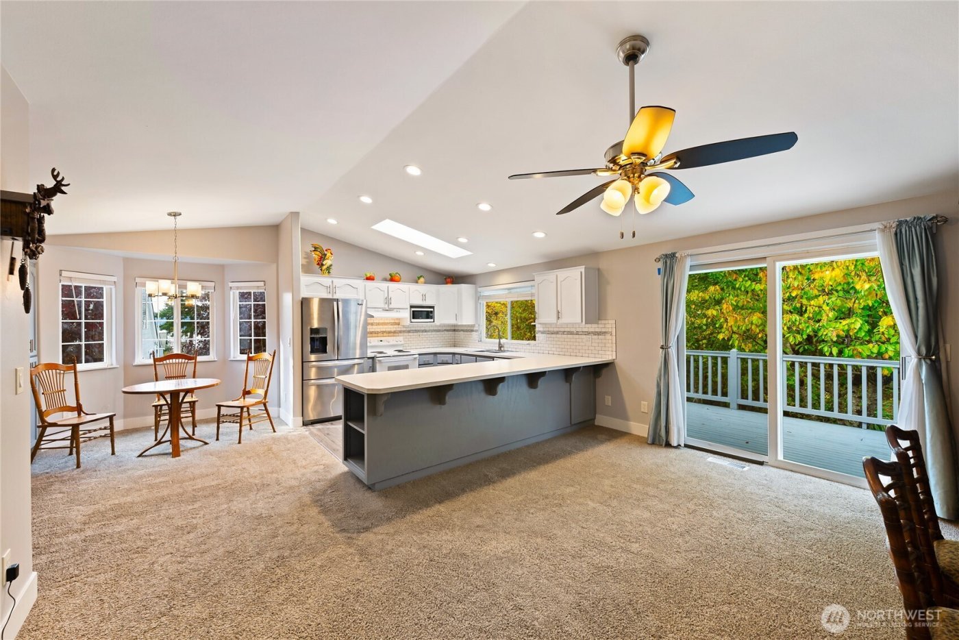 752 Tillamuk Drive , La Conner, WA 98257