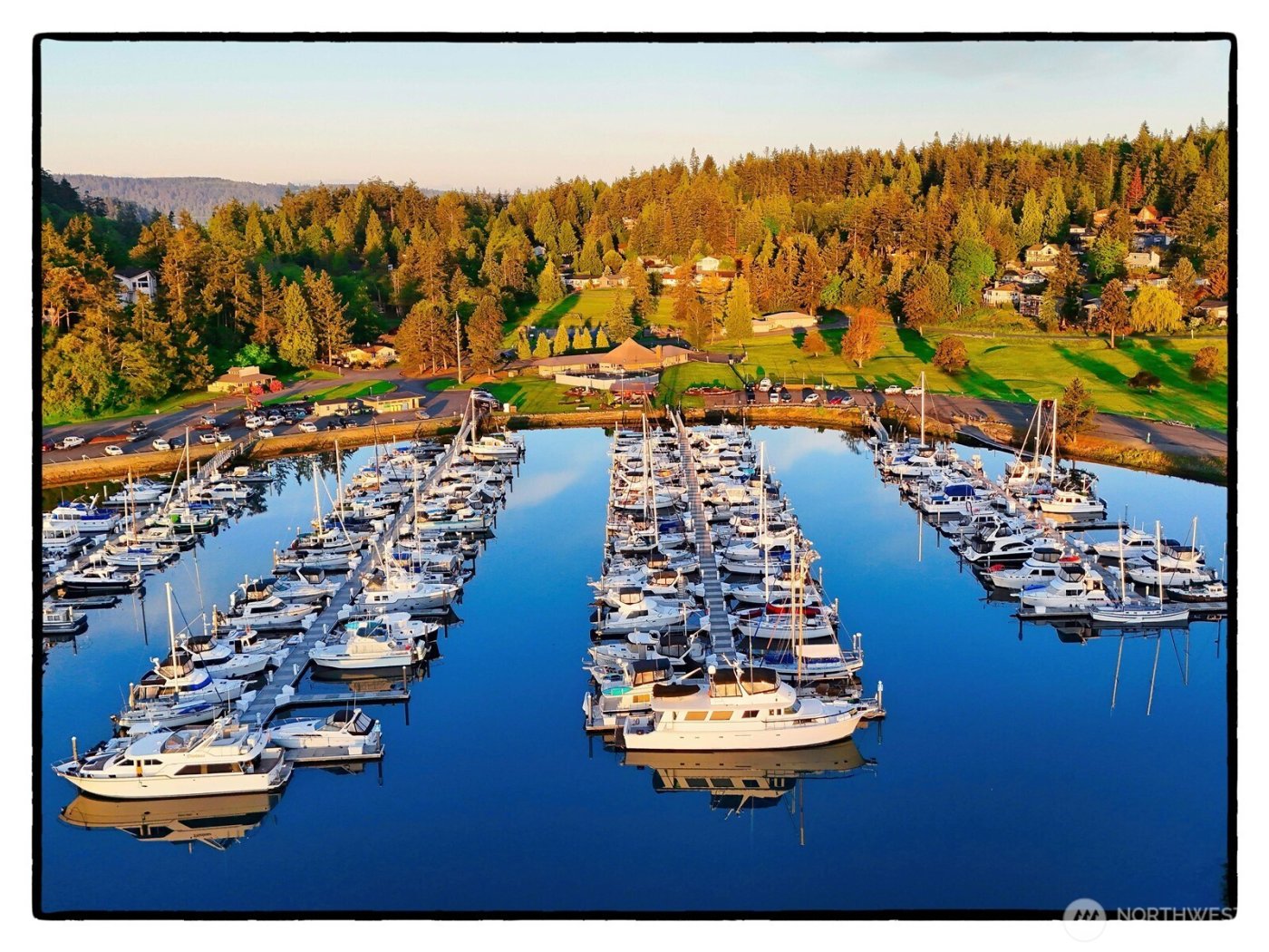 752 Tillamuk Drive , La Conner, WA 98257