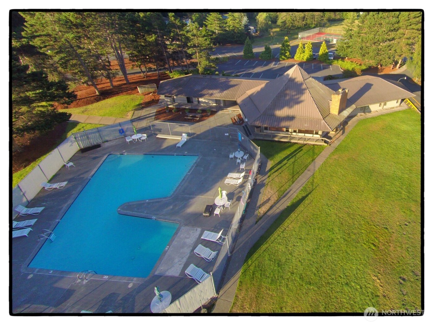 752 Tillamuk Drive , La Conner, WA 98257