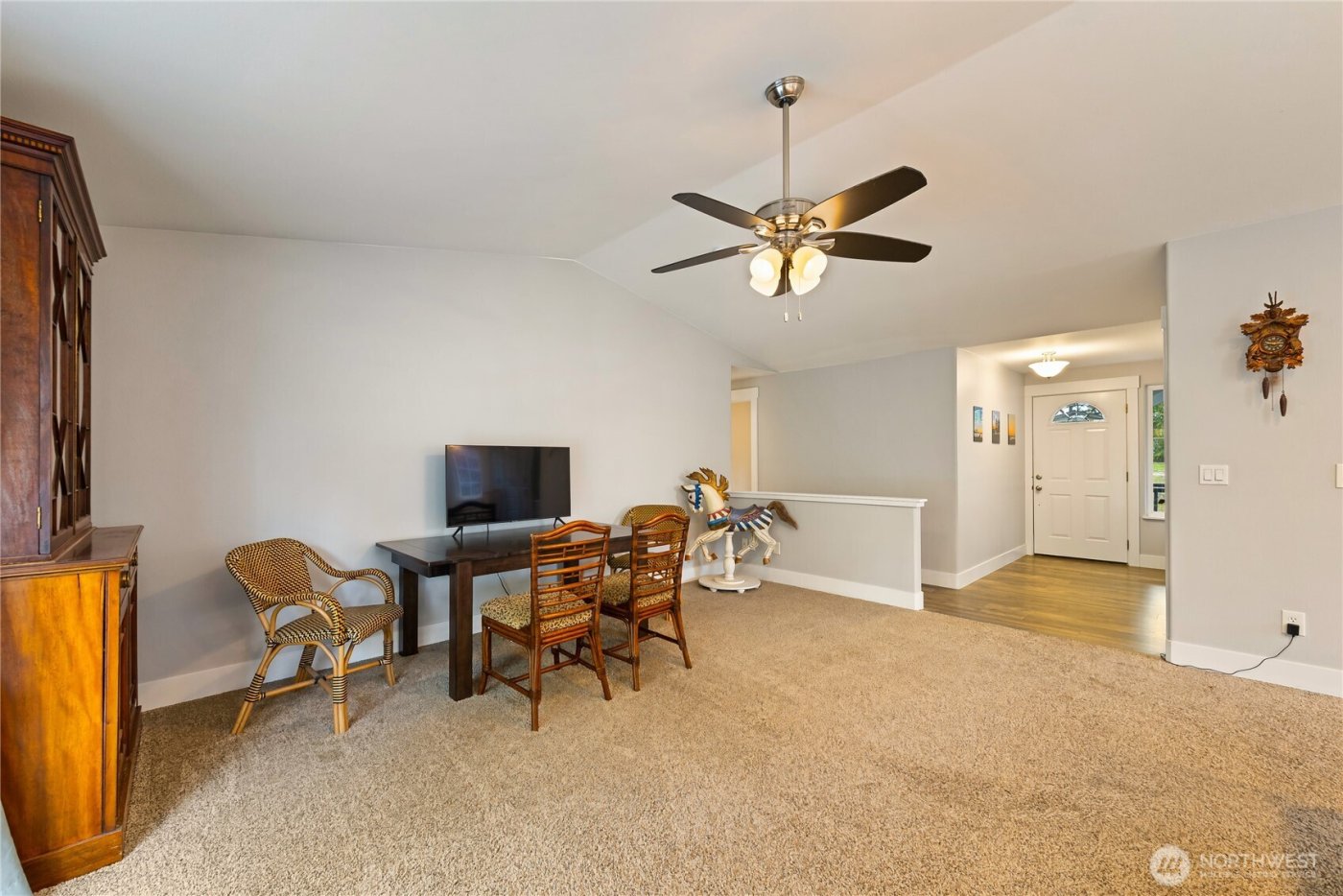 752 Tillamuk Drive , La Conner, WA 98257