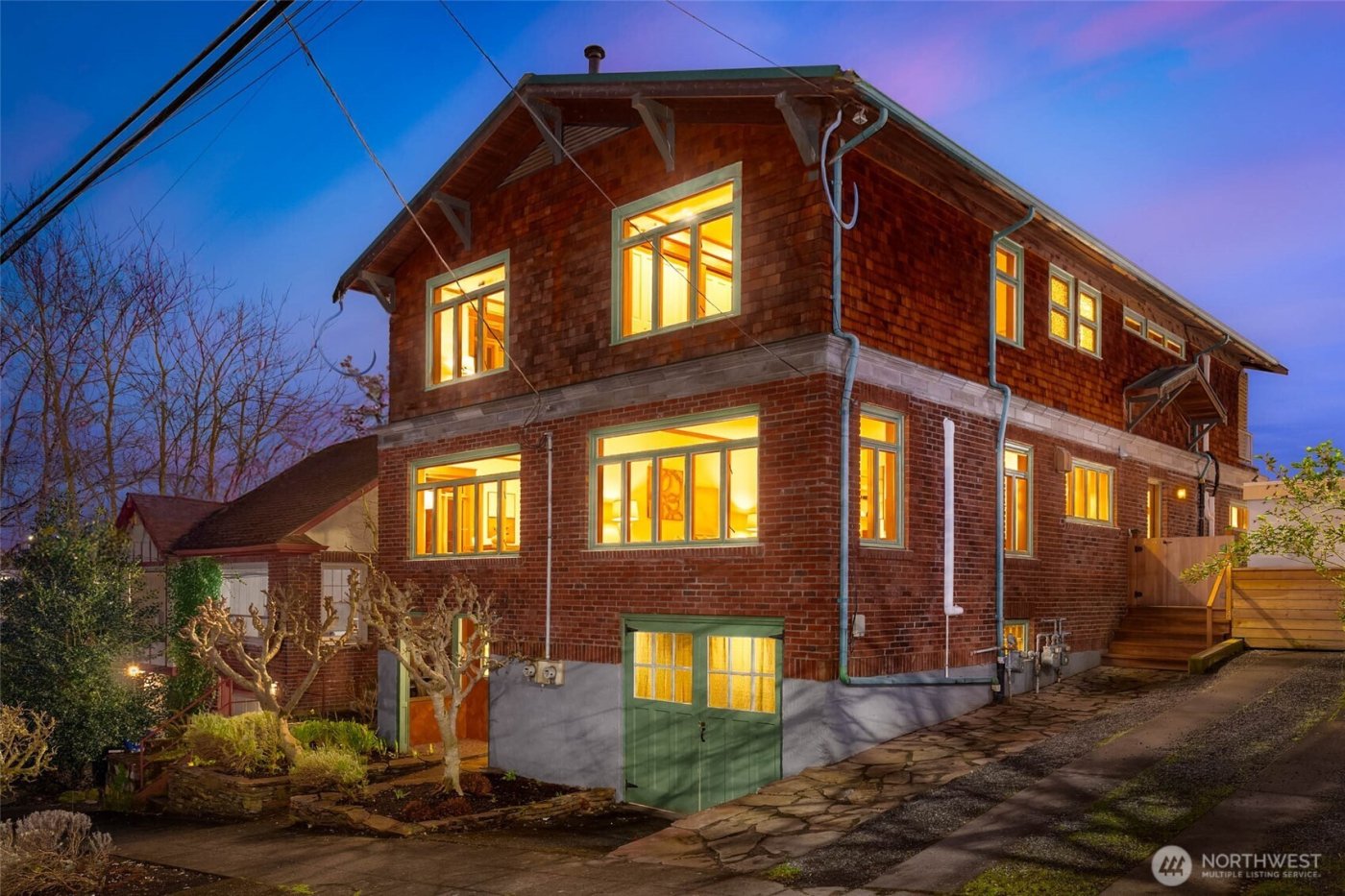 2117 N 36th Street , Seattle, WA 98103