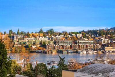 2117 N 36th Street , Seattle, WA 98103 - Photo 22