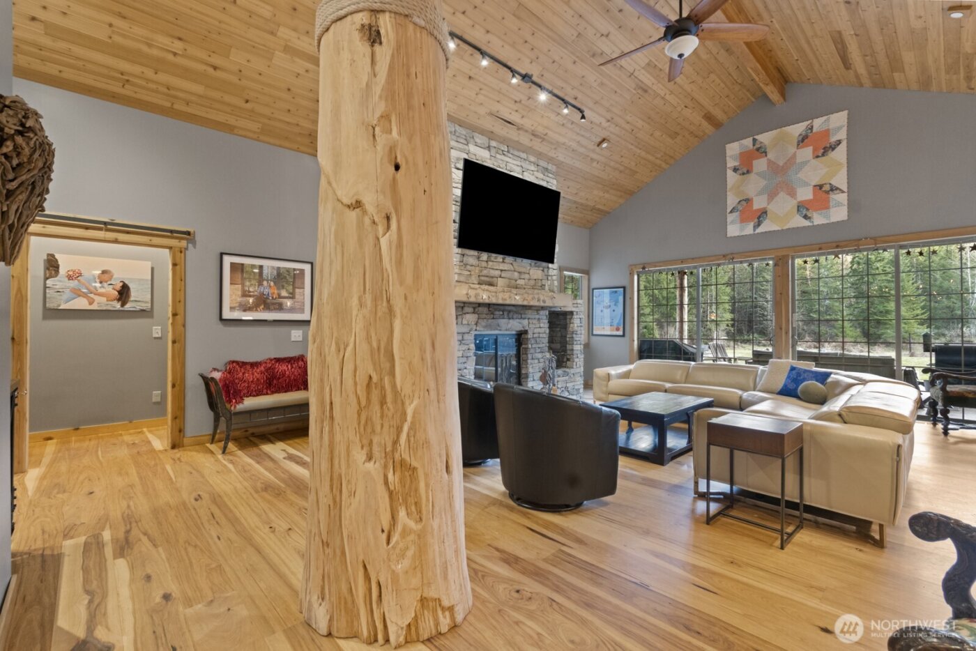 40105 Highland Drive E, Roy, WA 98580