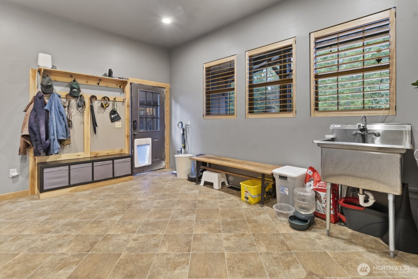 40105 Highland Drive E, Roy, WA 98580