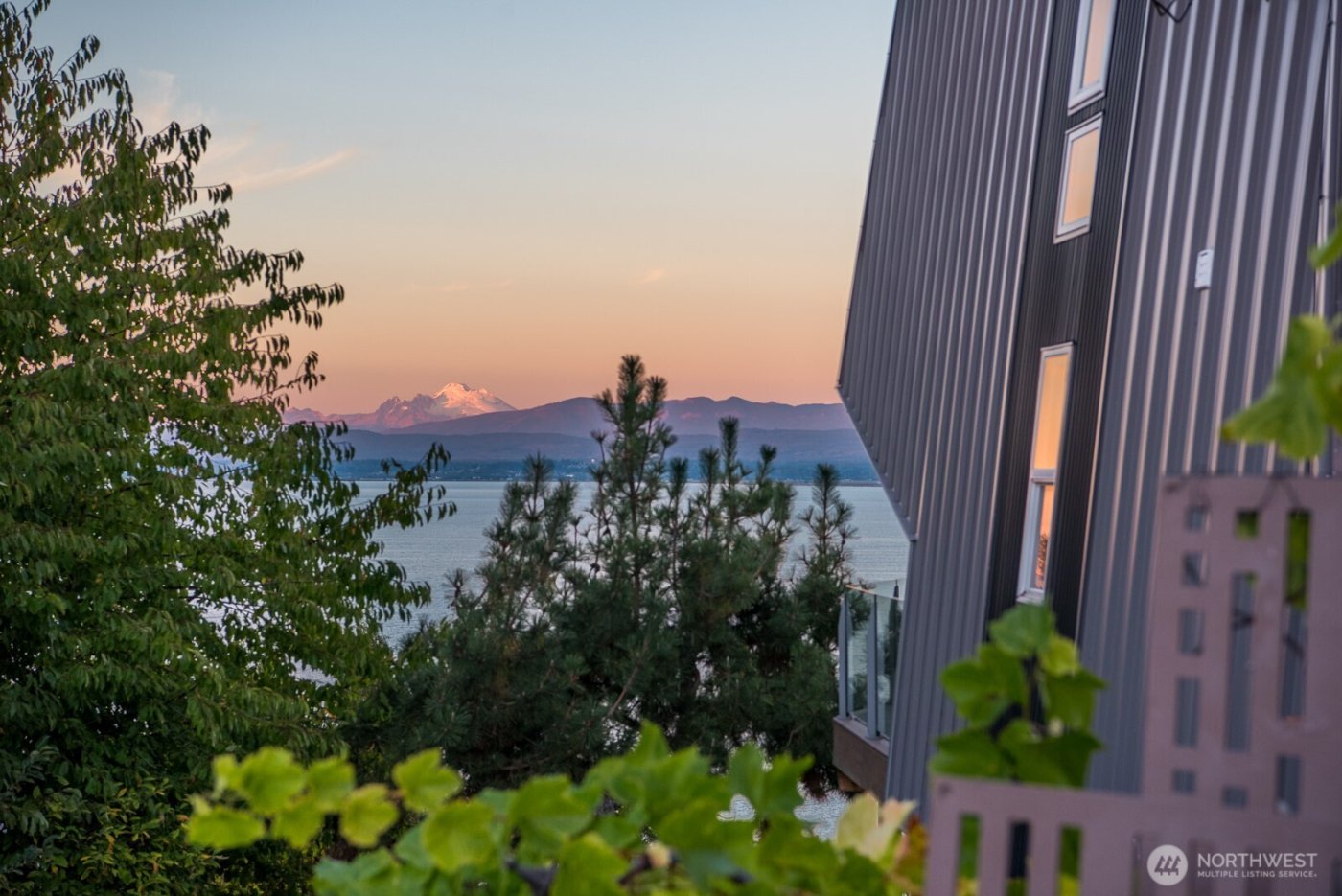 1857 Cascade View Drive , Camano Island, WA 98282-8483