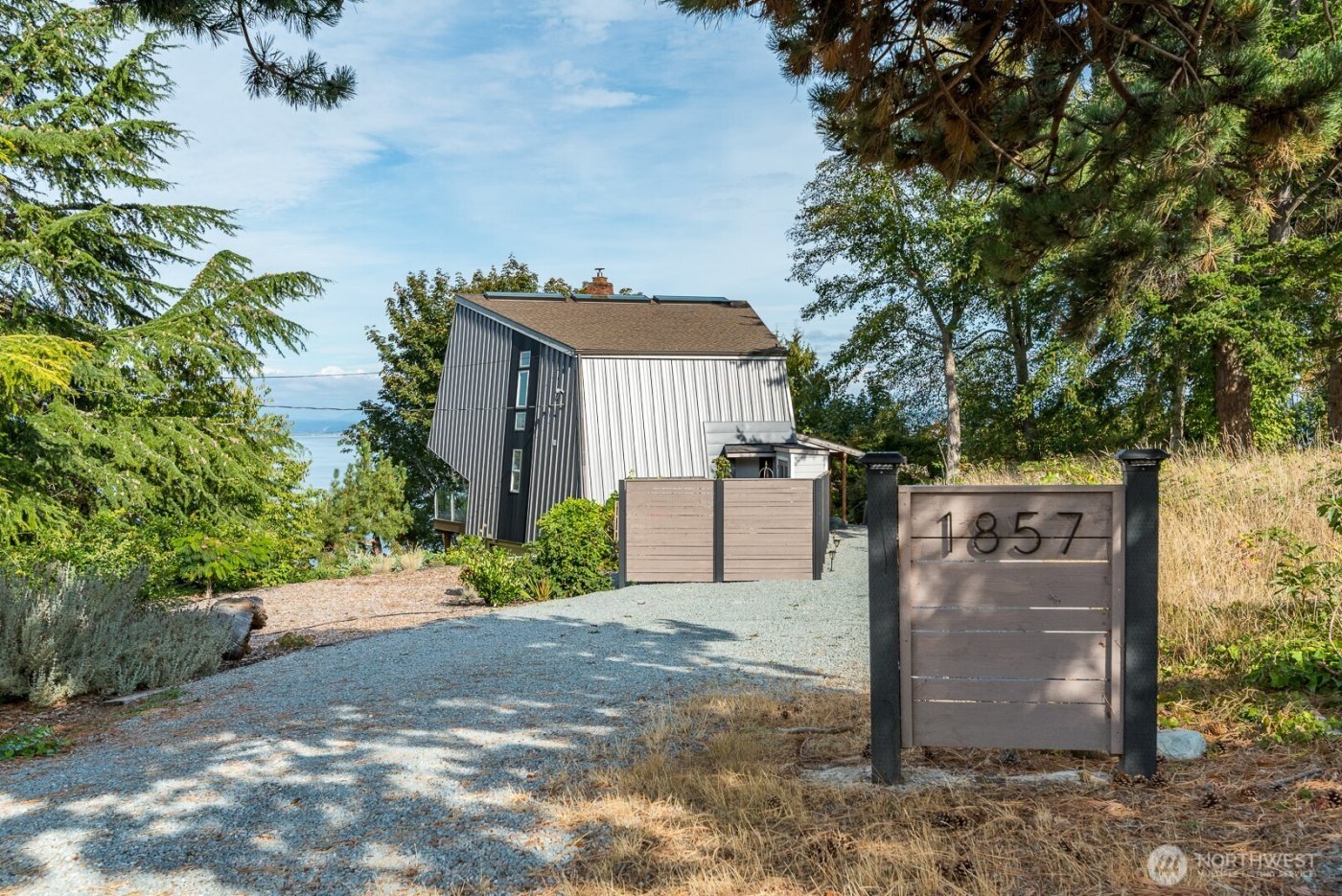 1857 Cascade View Drive , Camano Island, WA 98282-8483