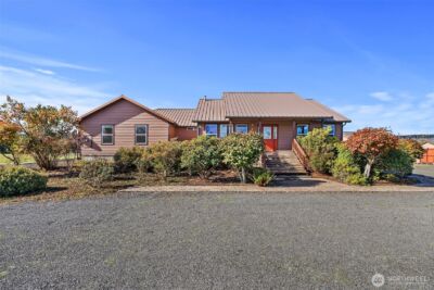395 Ceres Hill Road , Chehalis, WA 98532