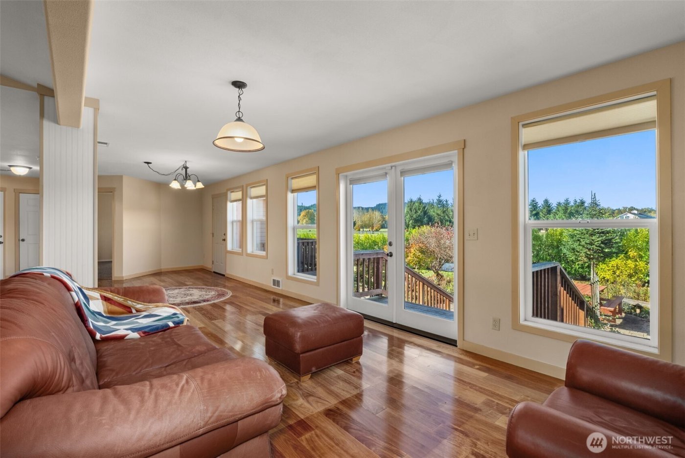 395 Ceres Hill Road , Chehalis, WA 98532