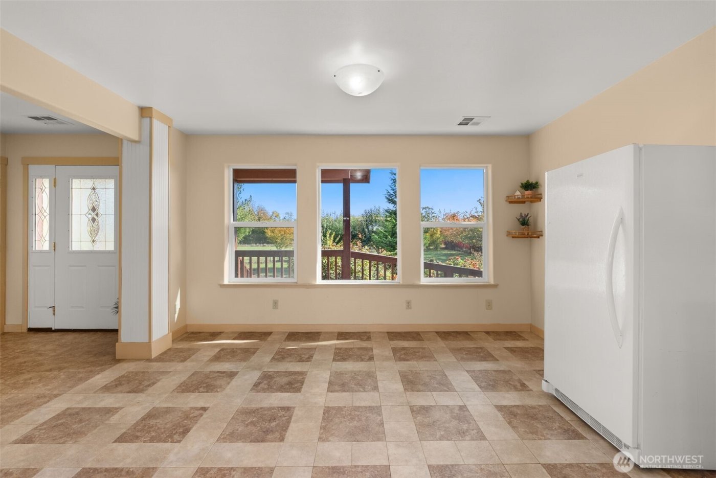 395 Ceres Hill Road , Chehalis, WA 98532