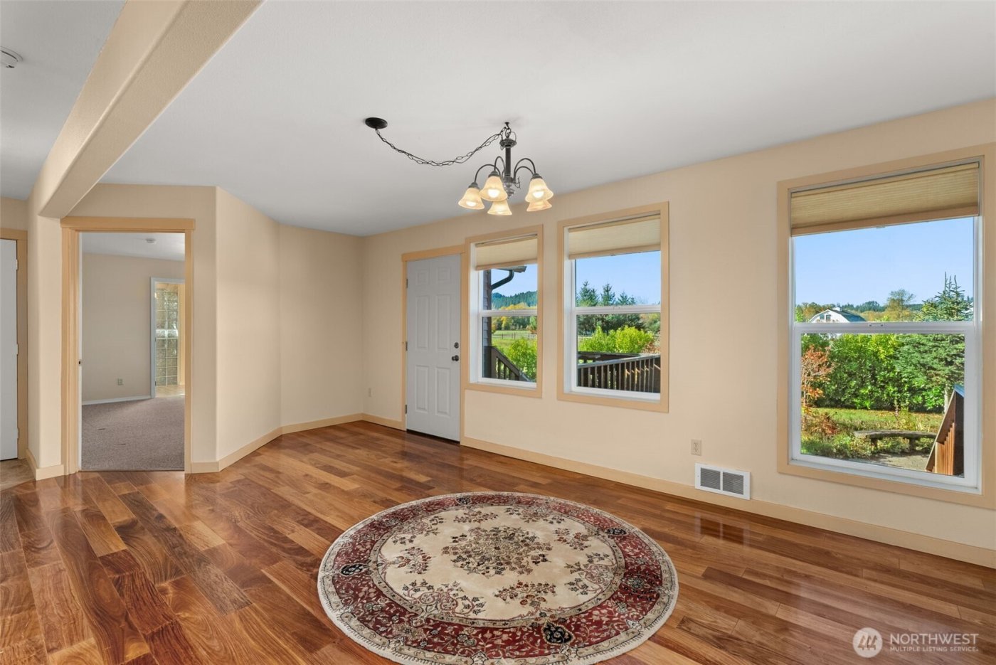 395 Ceres Hill Road , Chehalis, WA 98532