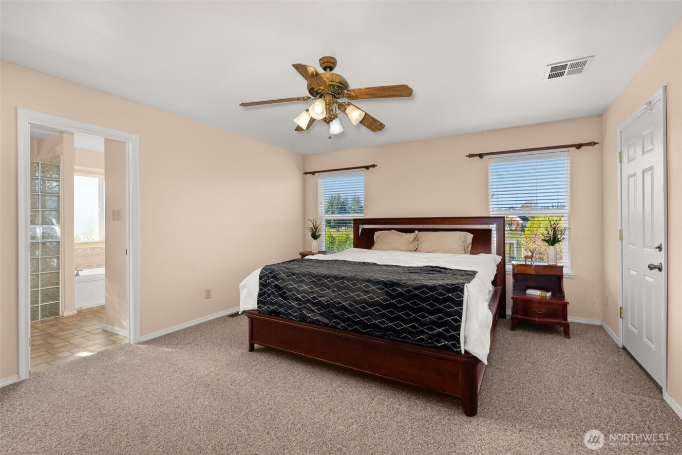 395 Ceres Hill Road , Chehalis, WA 98532