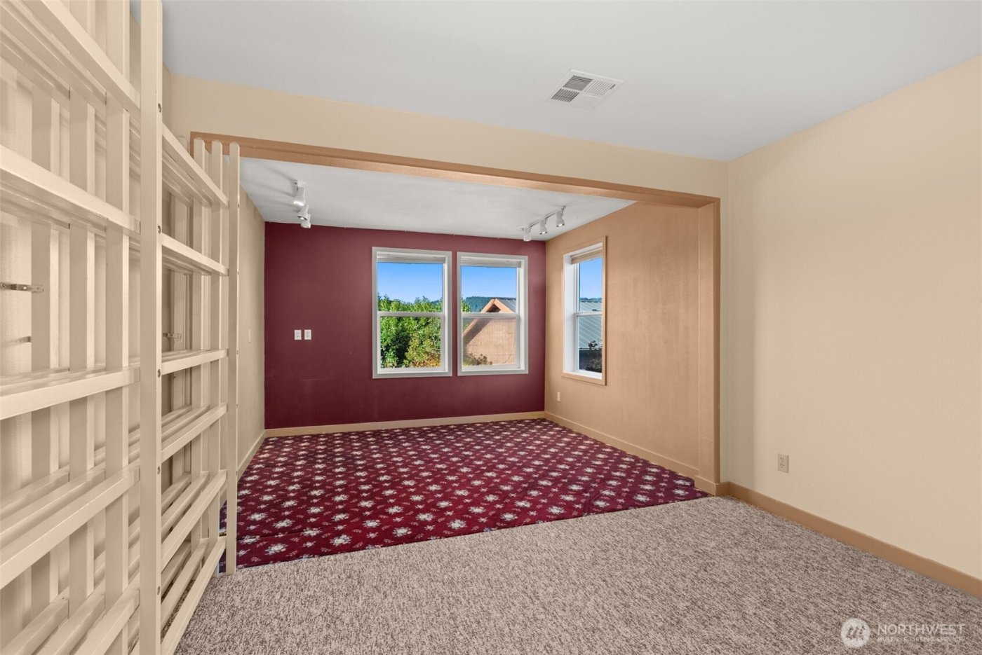 395 Ceres Hill Road , Chehalis, WA 98532