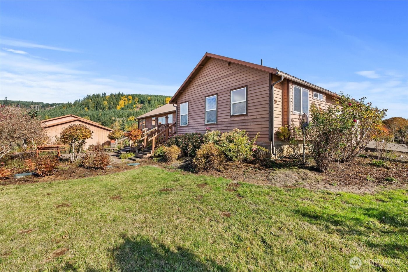 395 Ceres Hill Road , Chehalis, WA 98532