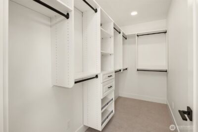 4421 2nd Avenue NE, Seattle, WA 98105 - Photo 17