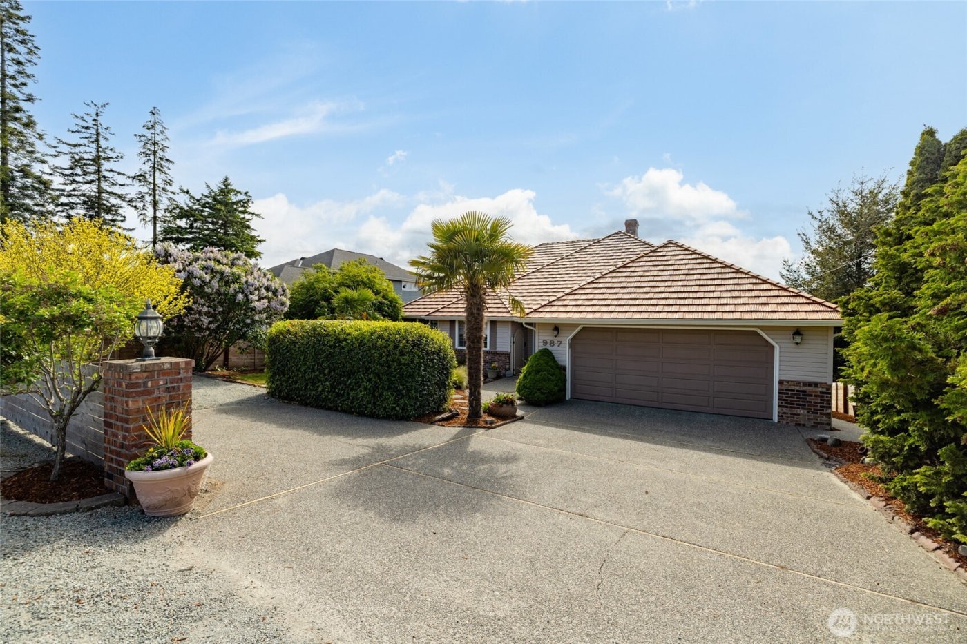 987 NW Camano Drive , Camano Island, WA 98282
