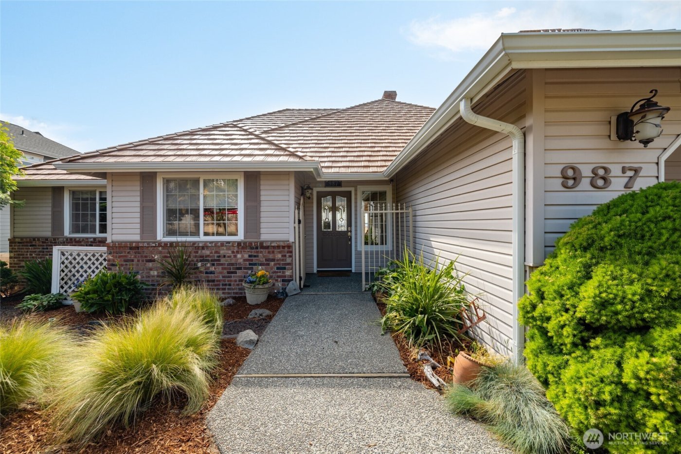 987 NW Camano Drive , Camano Island, WA 98282