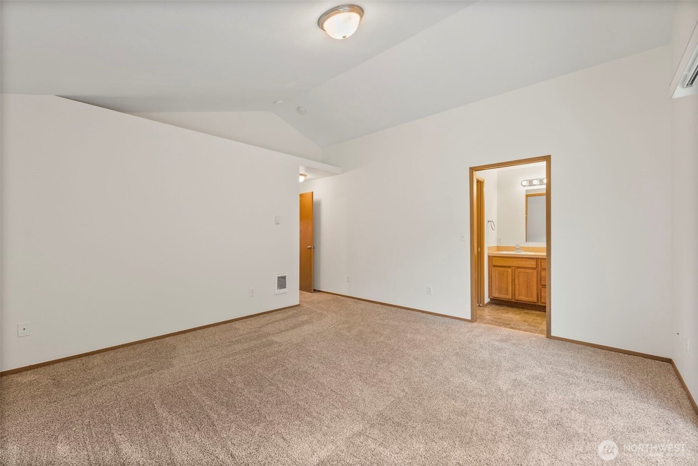 2702 Hidden Springs Loop SE, Lacey, WA 98503