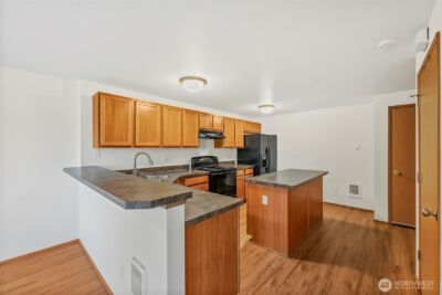 2702 Hidden Springs Loop SE, Lacey, WA 98503 - Photo 9