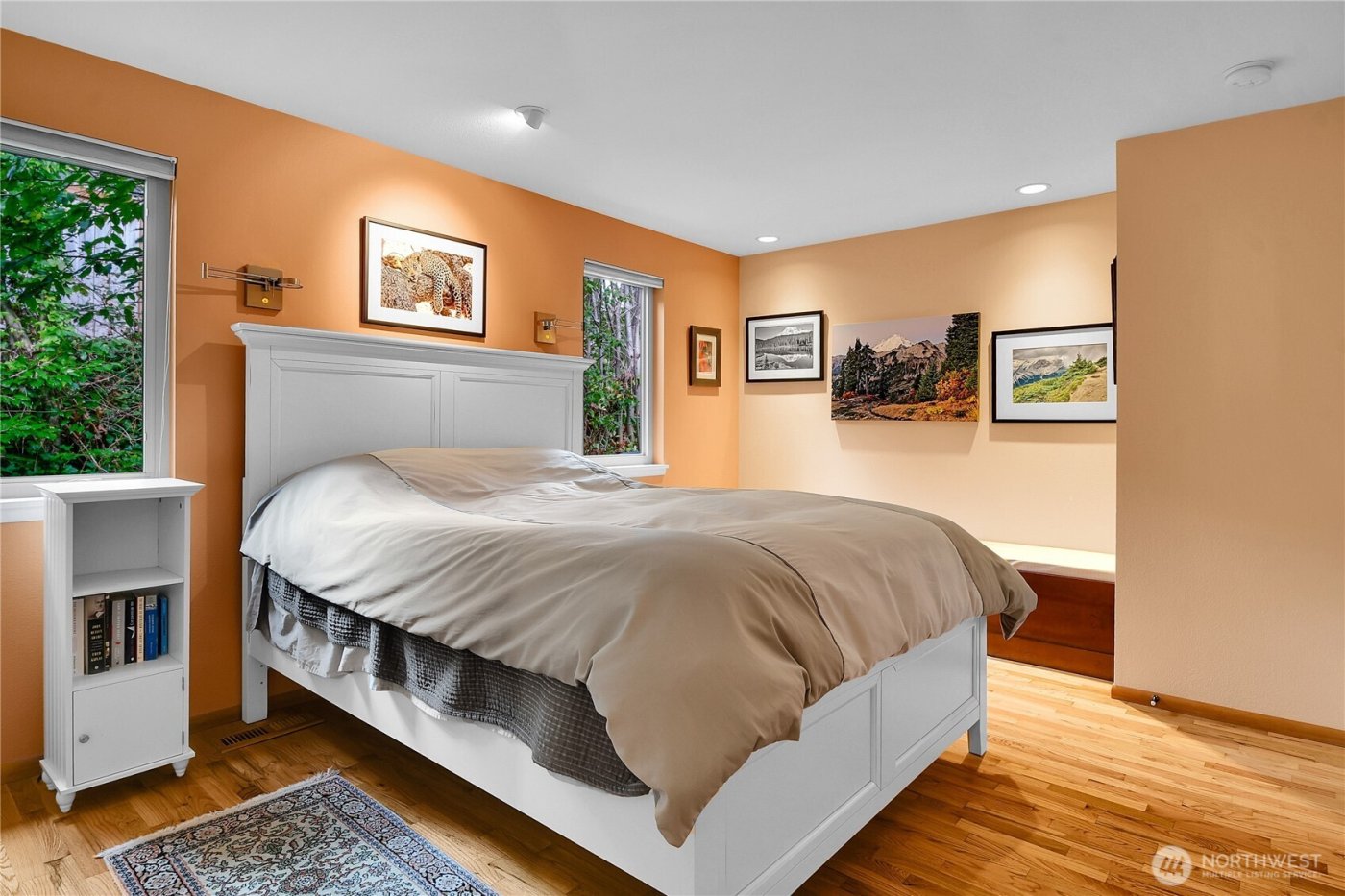 18722 56th Avenue NE, Kenmore, WA 98028