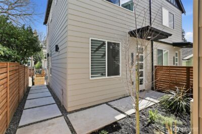 3324 35th Avenue S #A, Seattle, WA 98144 - Photo 2