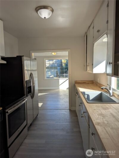 1812 Amhurst Street SE, Olympia, WA 98501 - Photo 10