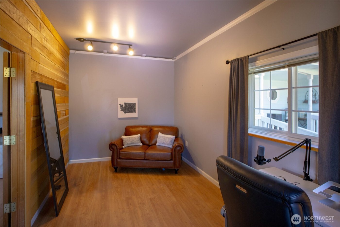 787 N Kendall Road , Sequim, WA 98382