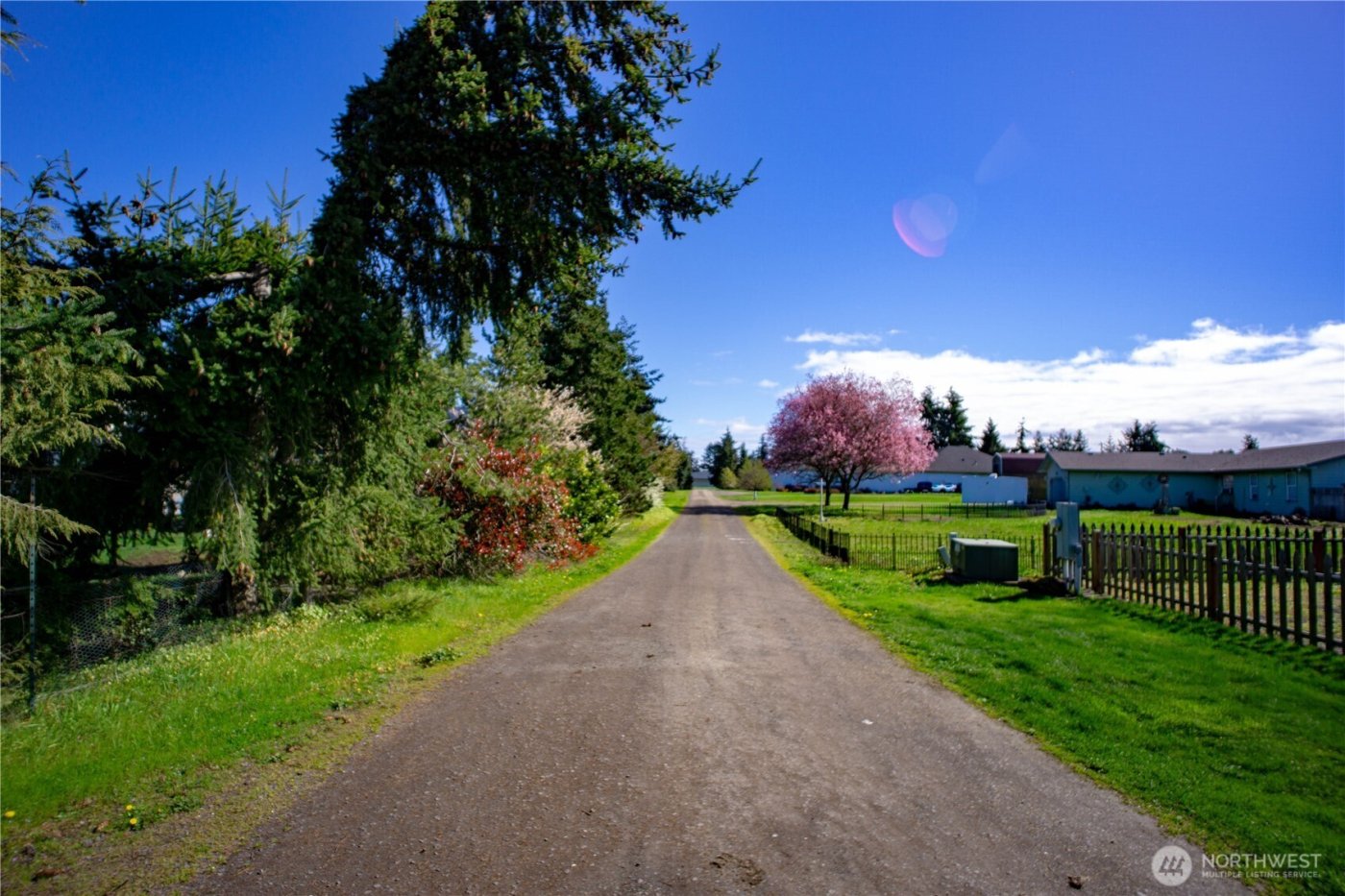 787 N Kendall Road , Sequim, WA 98382