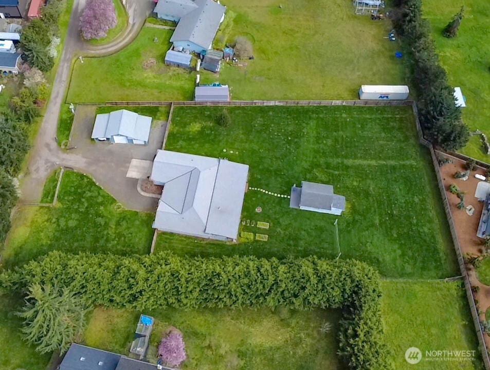 787 N Kendall Road , Sequim, WA 98382