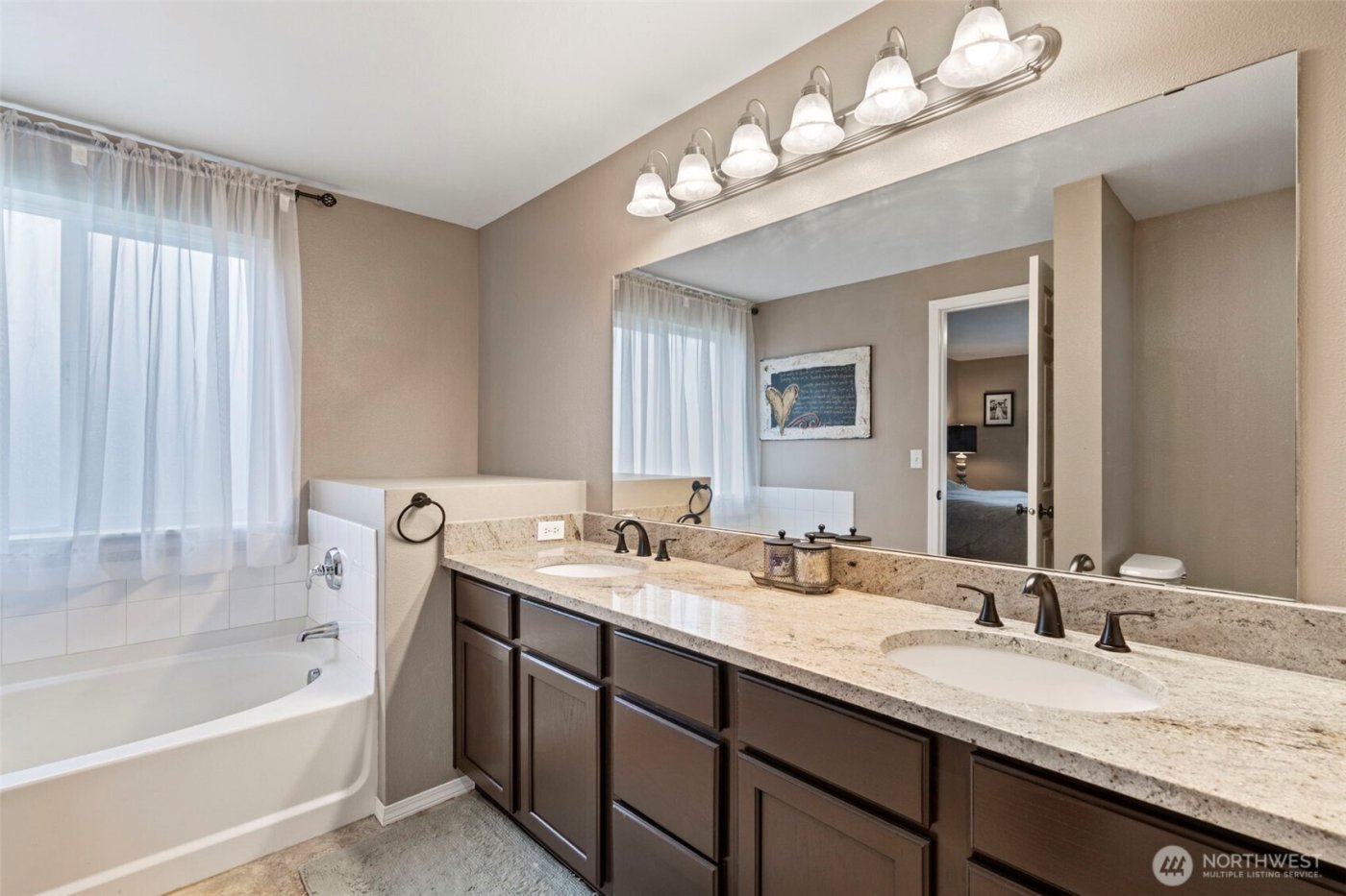 140 Garrett Loop , Chehalis, WA 98532