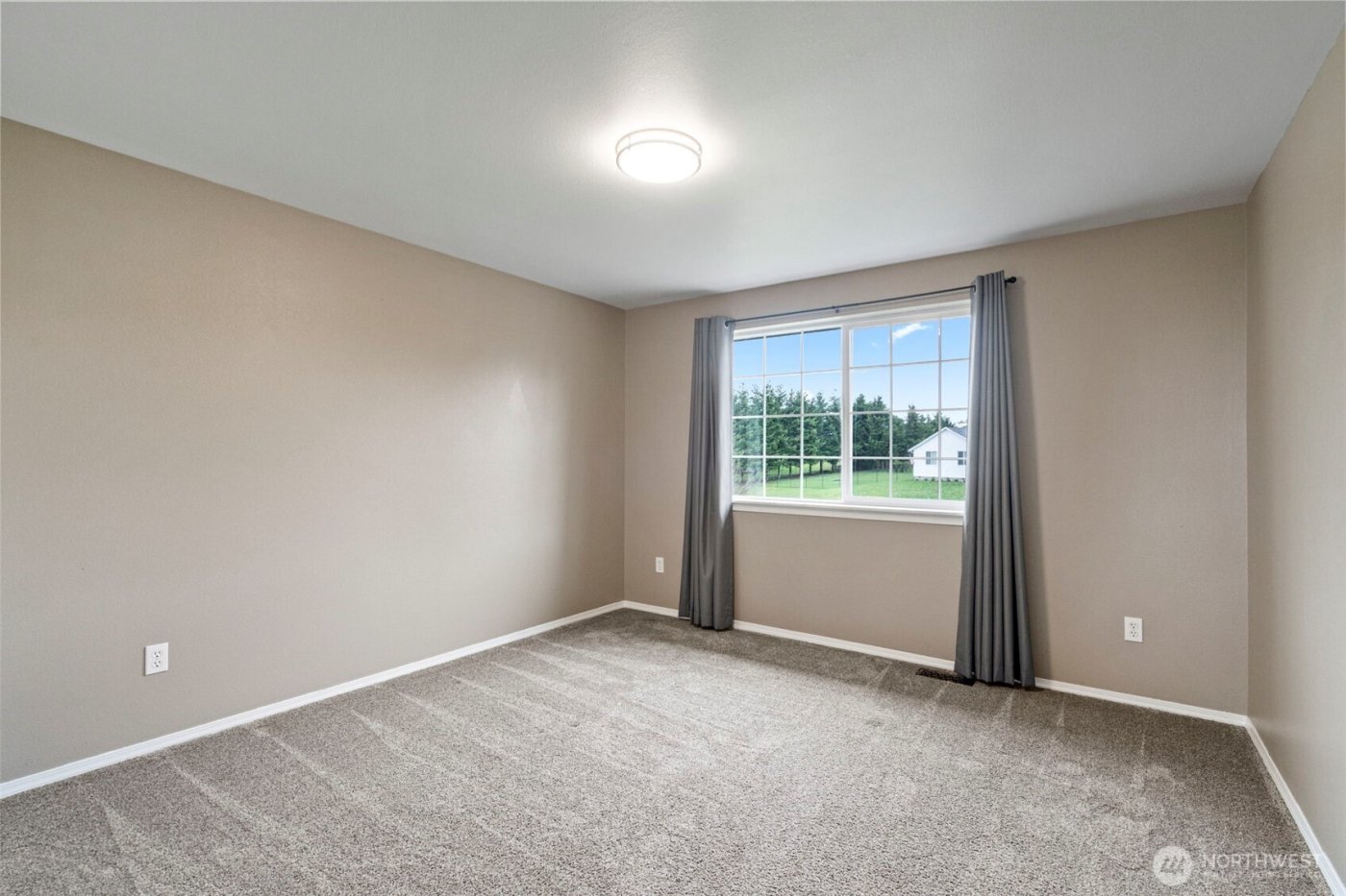 140 Garrett Loop , Chehalis, WA 98532