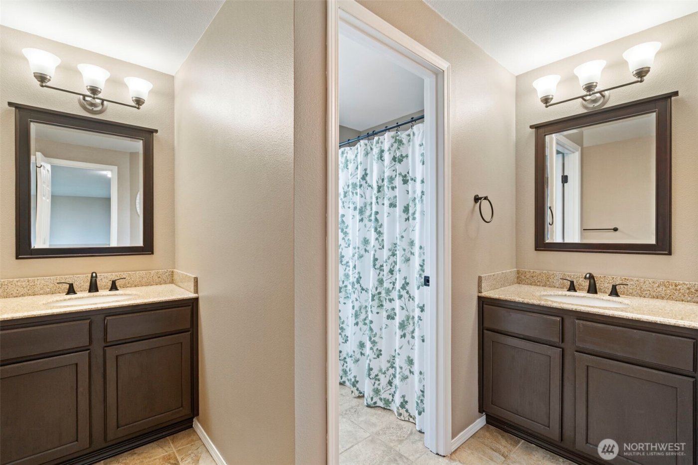 140 Garrett Loop , Chehalis, WA 98532