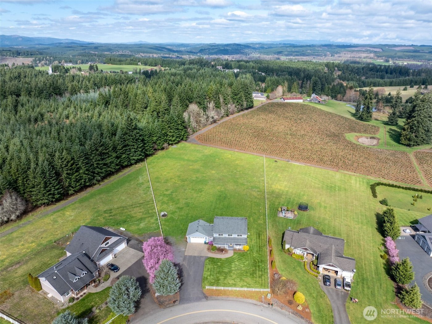 140 Garrett Loop , Chehalis, WA 98532