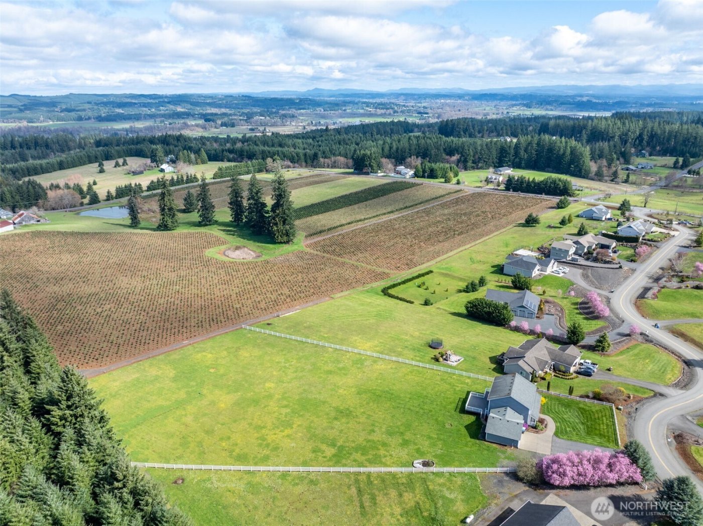 140 Garrett Loop , Chehalis, WA 98532