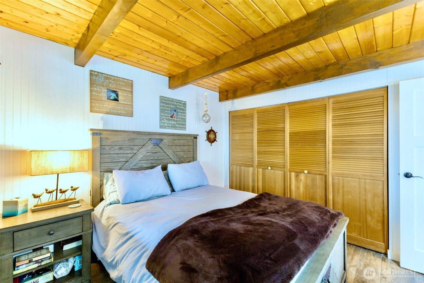 331 Harbor View Loop SE, Ocean Shores, WA 98569