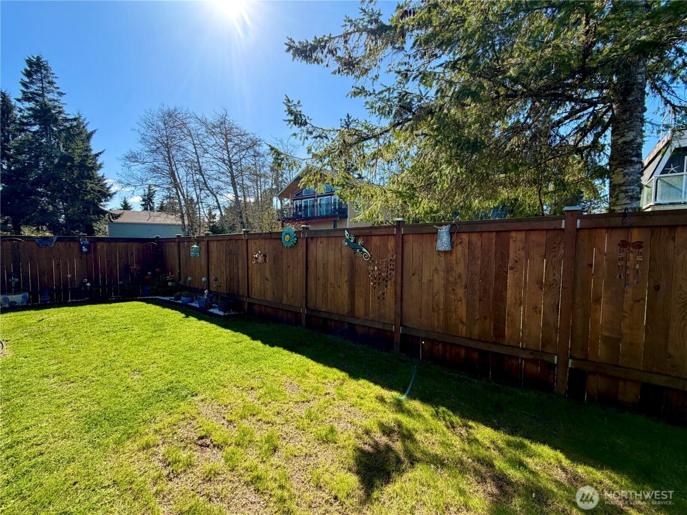 331 Harbor View Loop SE, Ocean Shores, WA 98569