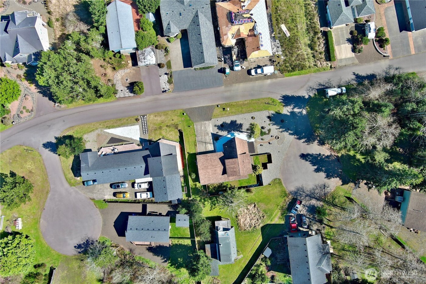 331 Harbor View Loop SE, Ocean Shores, WA 98569