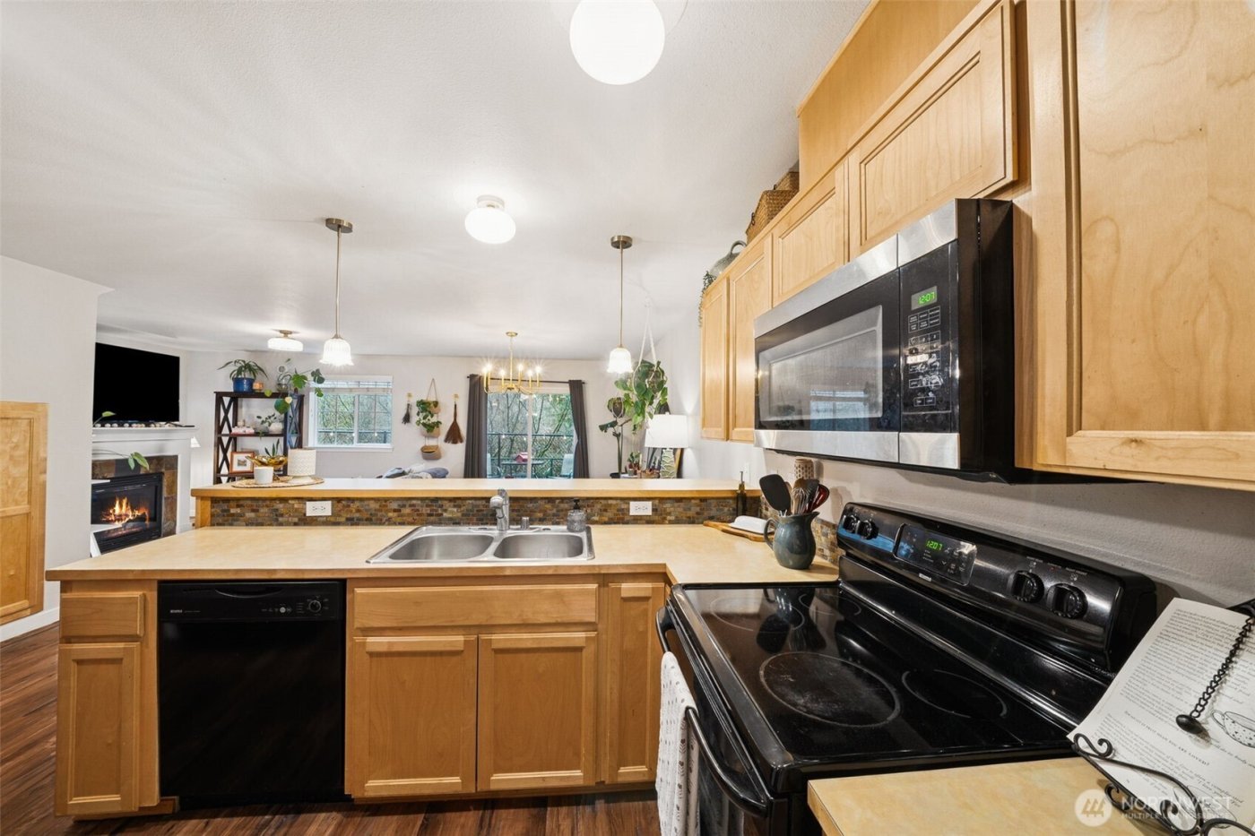 16106 123rd Avenue Ct E, Puyallup, WA 98374