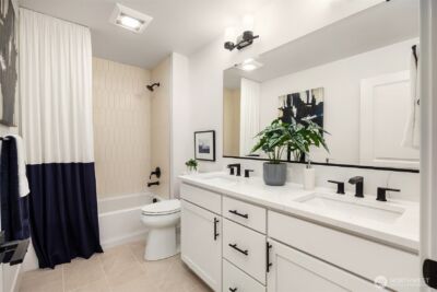 14870 Site 5 NE 2nd Court , Bellevue, WA 98007 - Photo 36