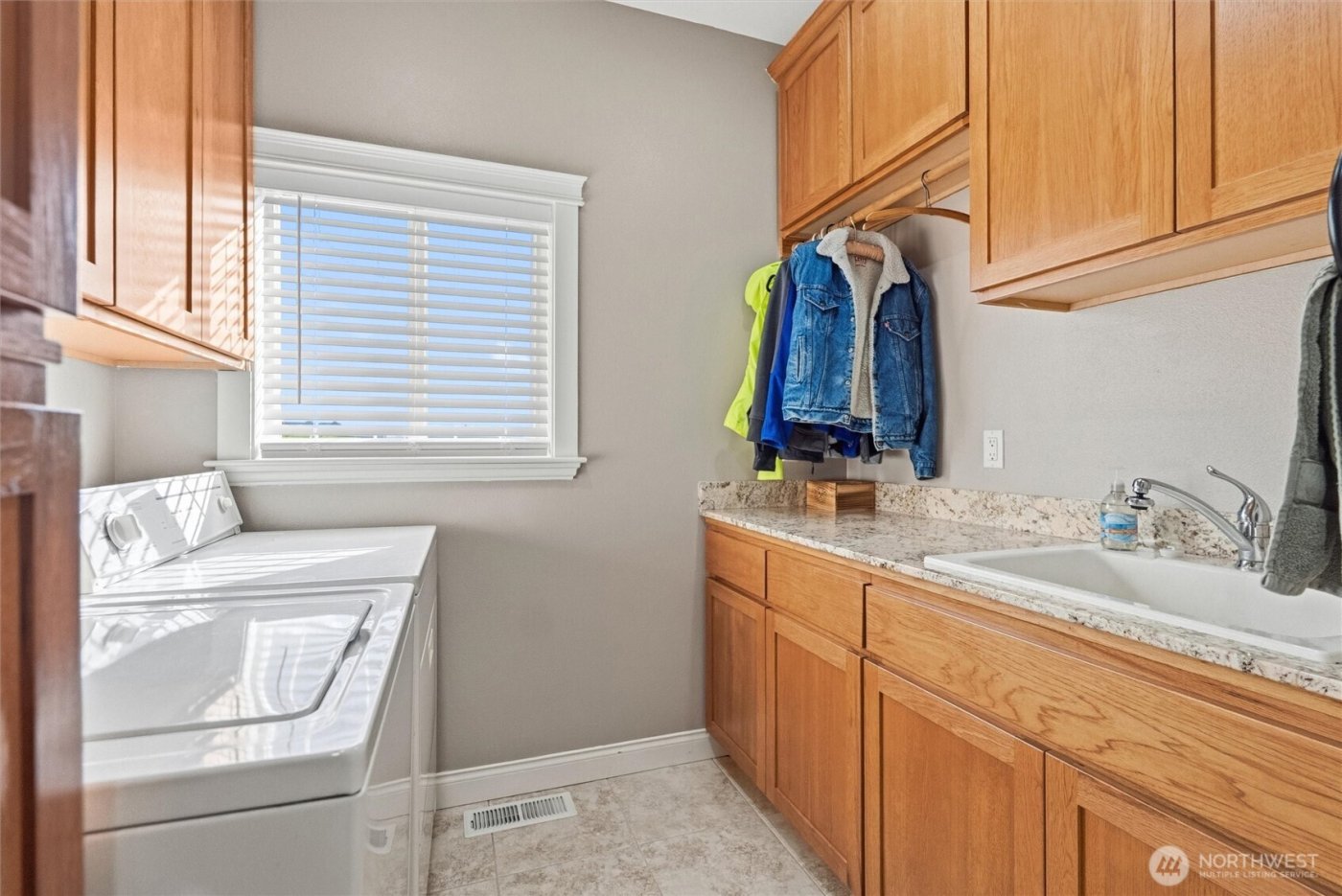 13232 84th Street SE, Snohomish, WA 98290