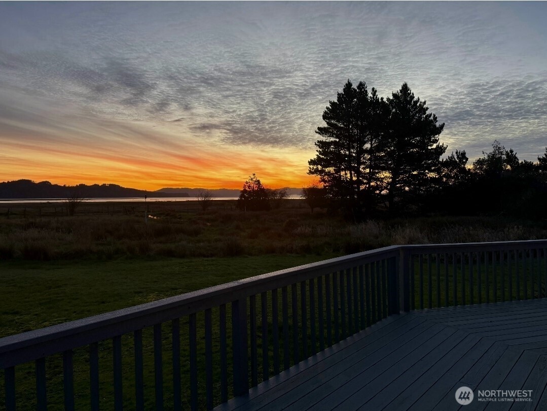 2900 Wheeler Avenue , Tokeland, WA 98590