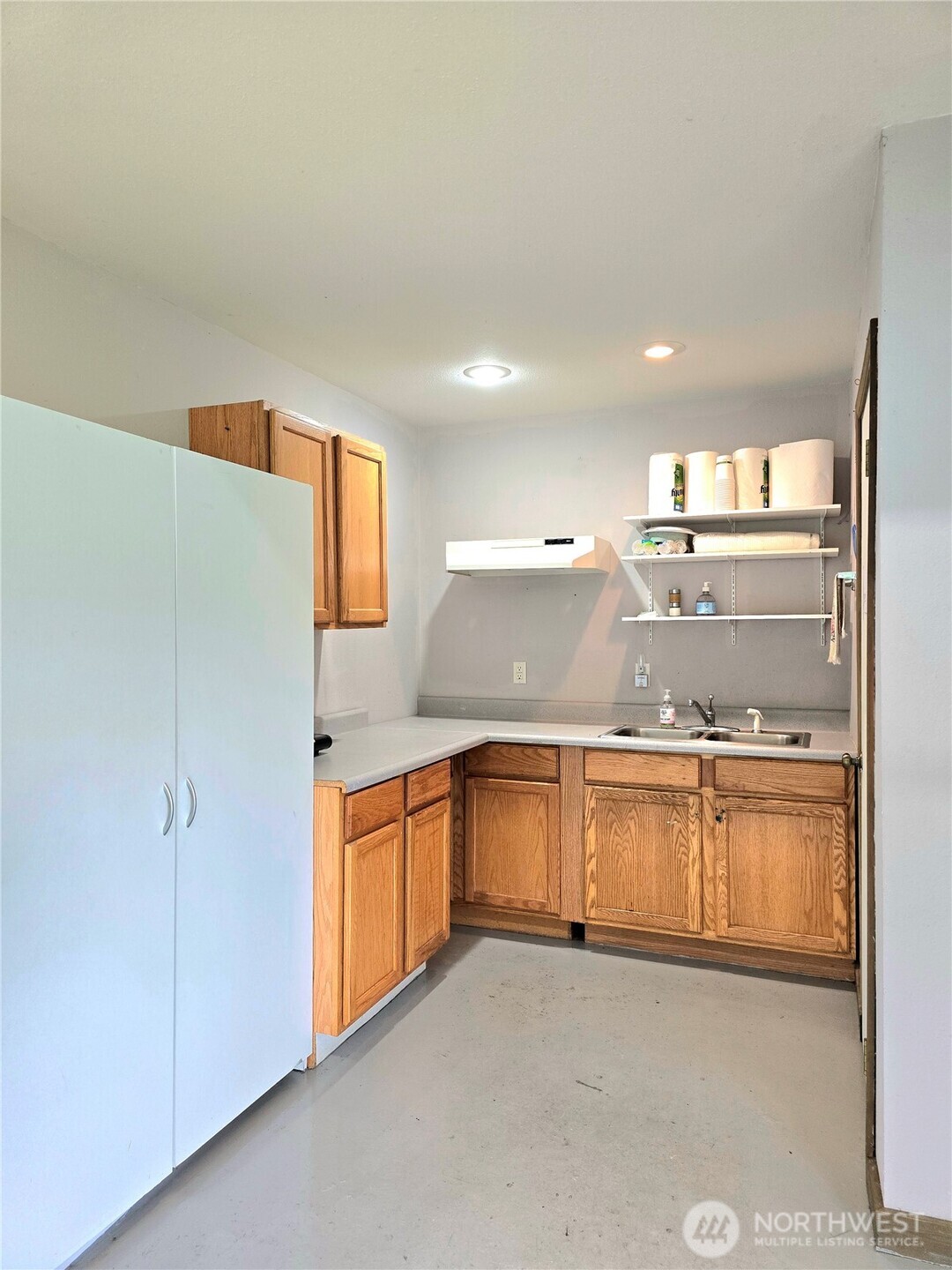 2900 Wheeler Avenue , Tokeland, WA 98590