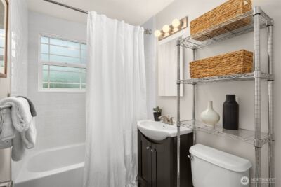 1502 N 107th Street , Seattle, WA 98133 - Photo 11