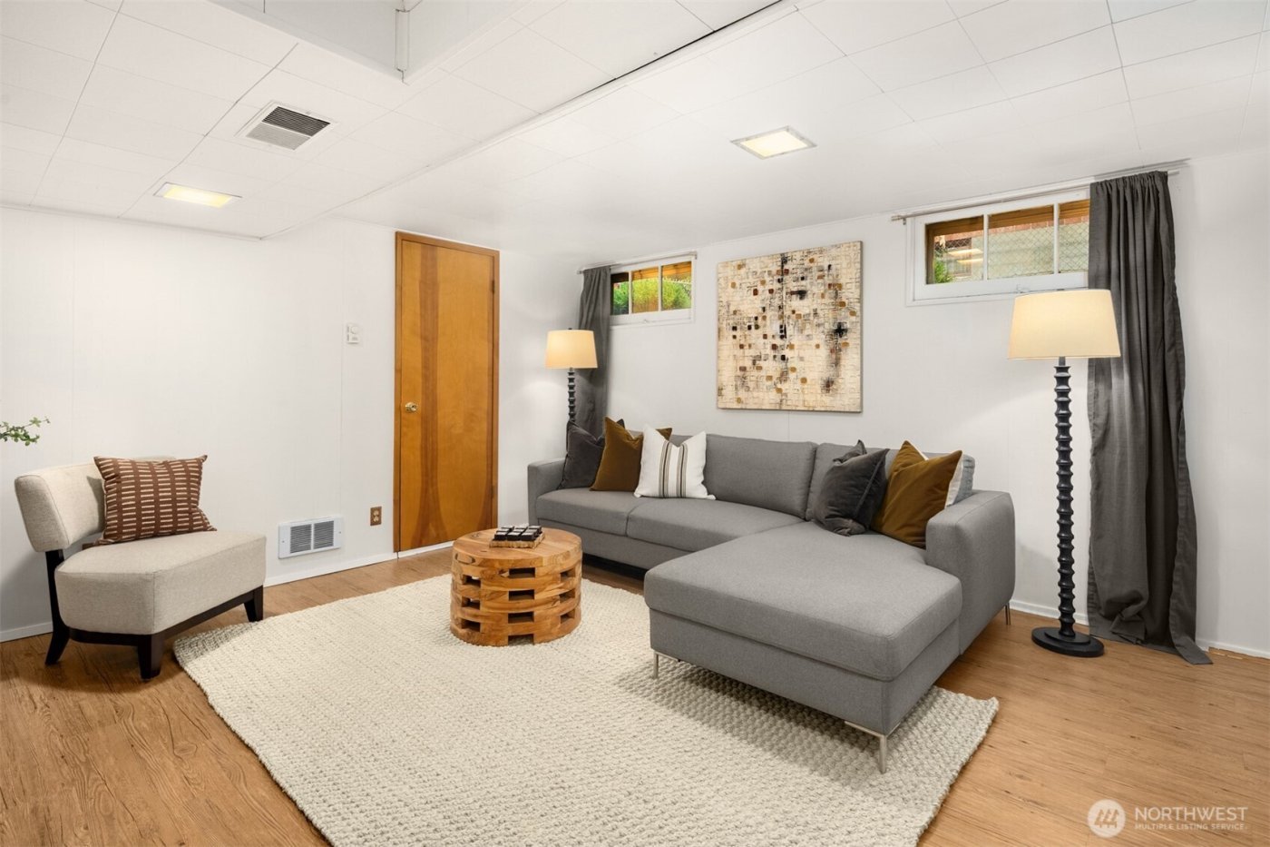 1502 N 107th Street , Seattle, WA 98133