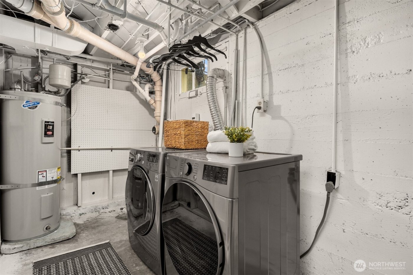 1502 N 107th Street , Seattle, WA 98133