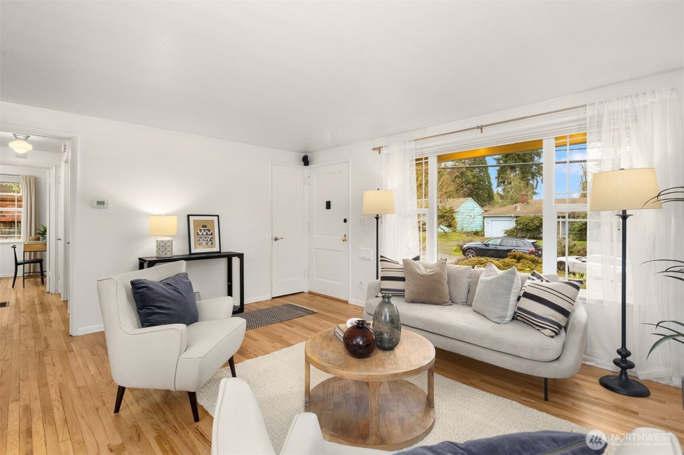 1502 N 107th Street , Seattle, WA 98133