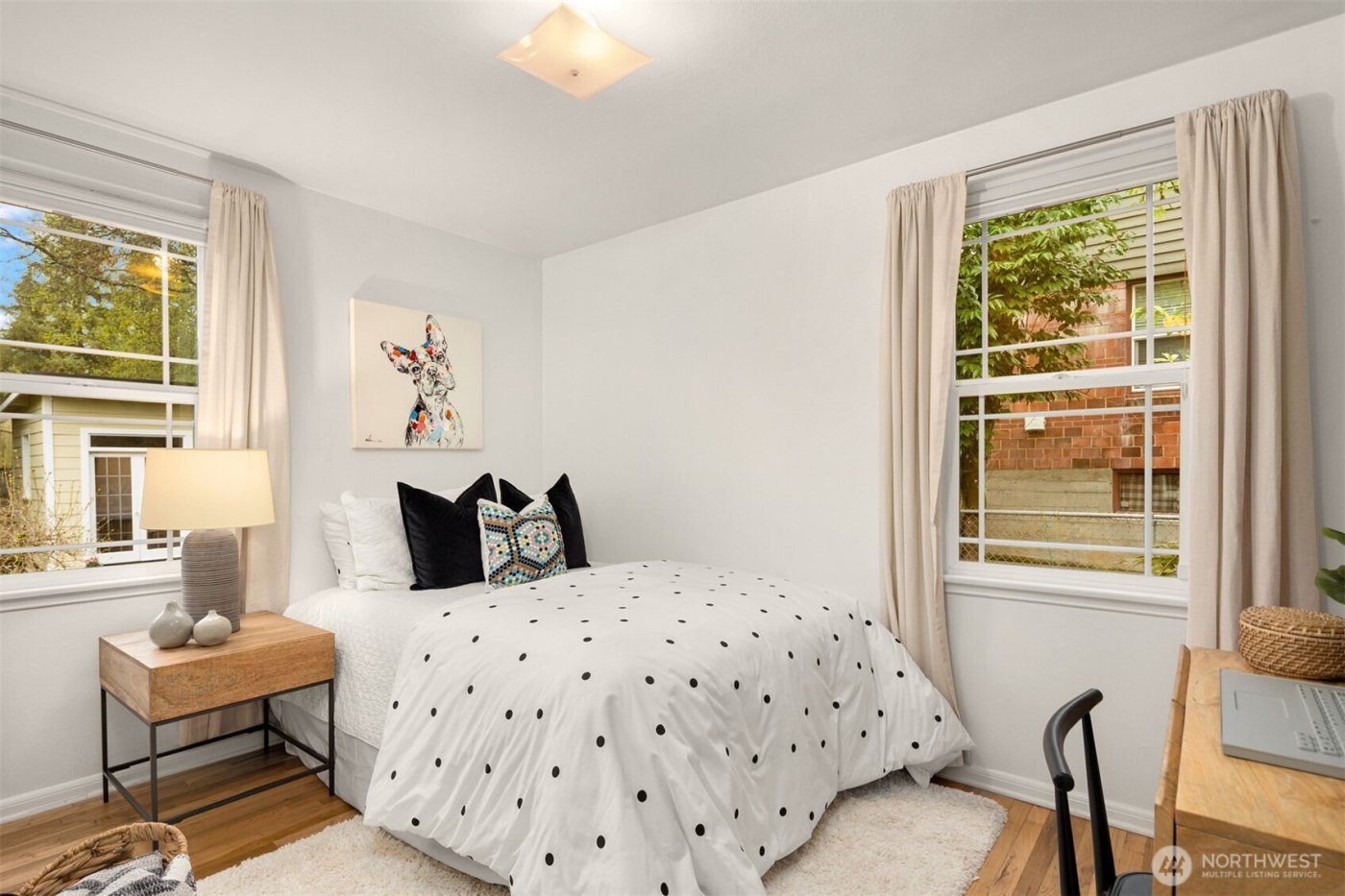 1502 N 107th Street , Seattle, WA 98133