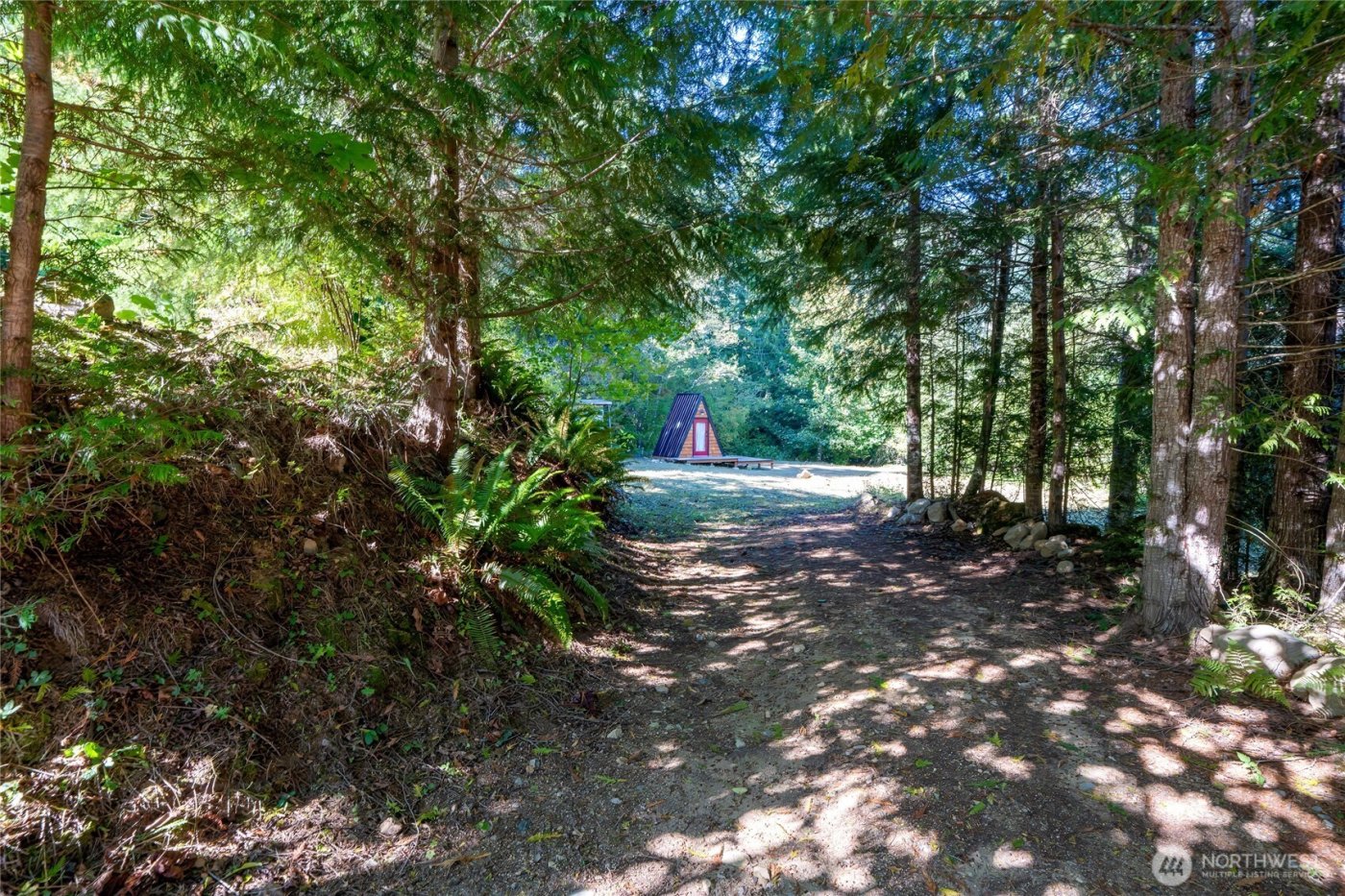 31729 558th St E , Ashford, WA 98304