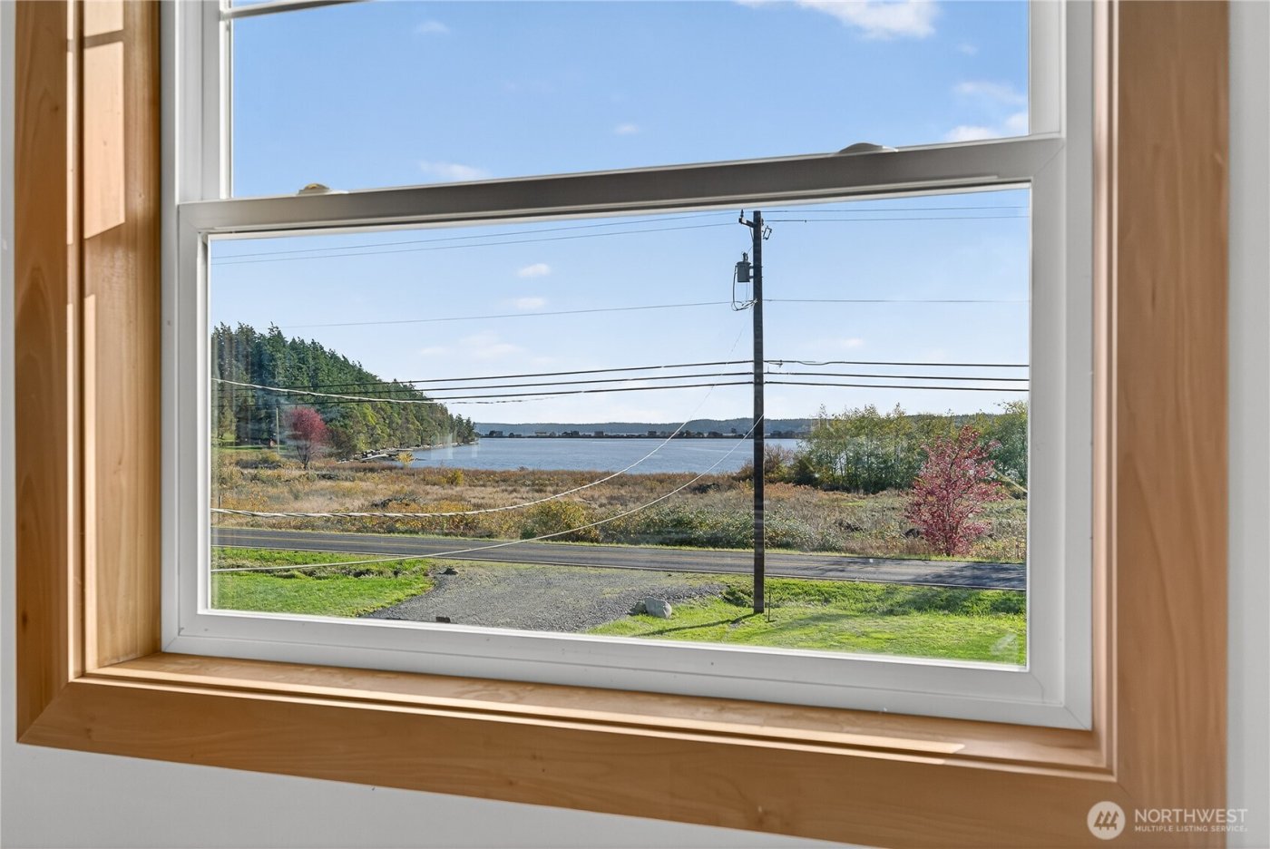 157 Russell Road , Camano Island, WA 98282-8558