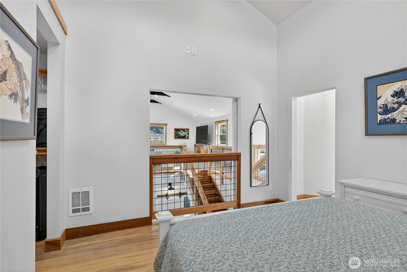 157 Russell Road , Camano Island, WA 98282-8558